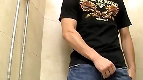 Adorable young amateur jimmy roman pisses added to masturbates