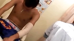 Slim asian barebacked wide of doctor be advantageous to jizz after exam
