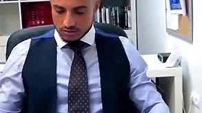 Menatplay klein kerr anal fucks suited delighted queen james castle