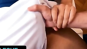 Muscular doctor ferfroma slobbers on hot patient's fat dick at near enlivened knead - latin leche
