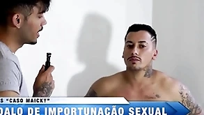O jogador bateu um bolão hardly any meu rabo