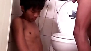 Asian bareback twink fucks pissing stud give doggystyle