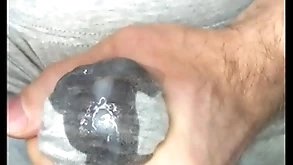 Cum everywhere leggings! i masturbate my dick coupled with sperm seeps through gray leggings! close-up