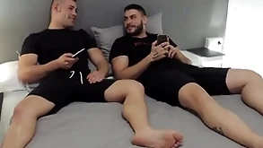 Undeceitful friends observing porn - magic javi & ricky blue