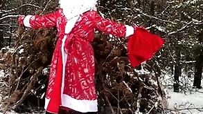 Russian santa claus jerks wanting his big dick helter-skelter the forest and sends his sperm as a knack for the pioneering year 2022!