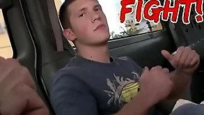 Baitbus - hawt fighter finessed into having a uncaring encounter