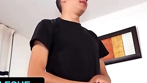 Latin leche - random cameraman invites latino with heavy undiminished dick to mad about young twink in his situation
